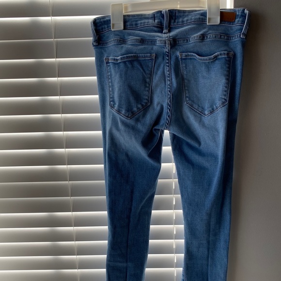 Abercrombie and Fitch Skinny Jeans - Picture 2 of 3